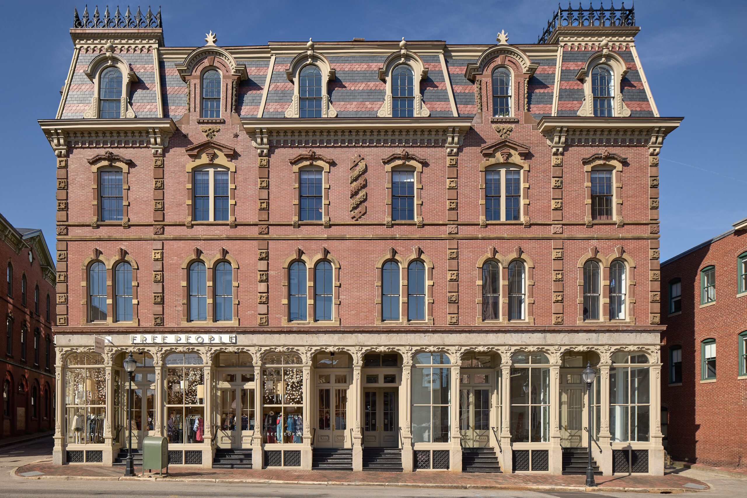 THE THOMPSON BLOCK WINS GREATER PORTLAND LANDMARKS AWARD